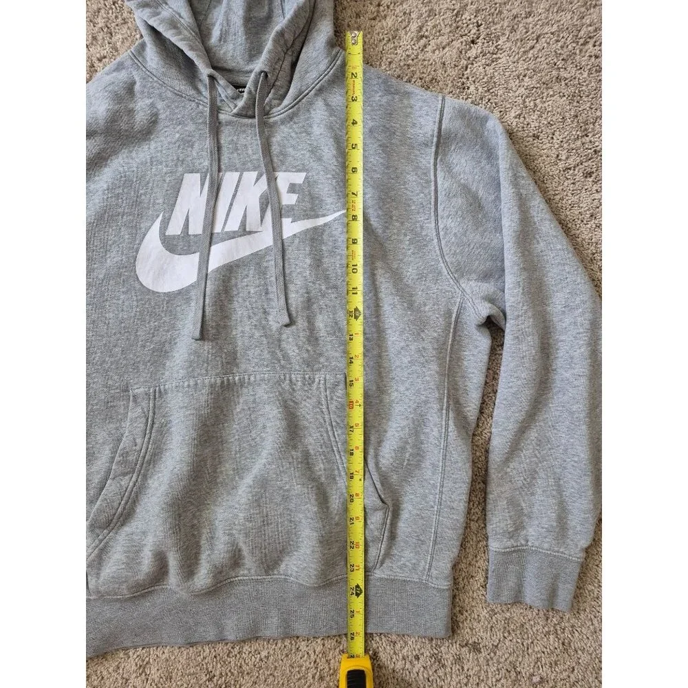 Nike Men's Sportswear Club Pullover Activewear Size M Hoodie Comfort Cozy Gray